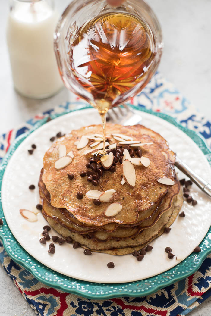 3 Ingredient Grain-Free Pancakes- high protein, dairy free, super simple to make. Top with your choice of toppings for a gluten-free, Paleo friendly breakfast! | 