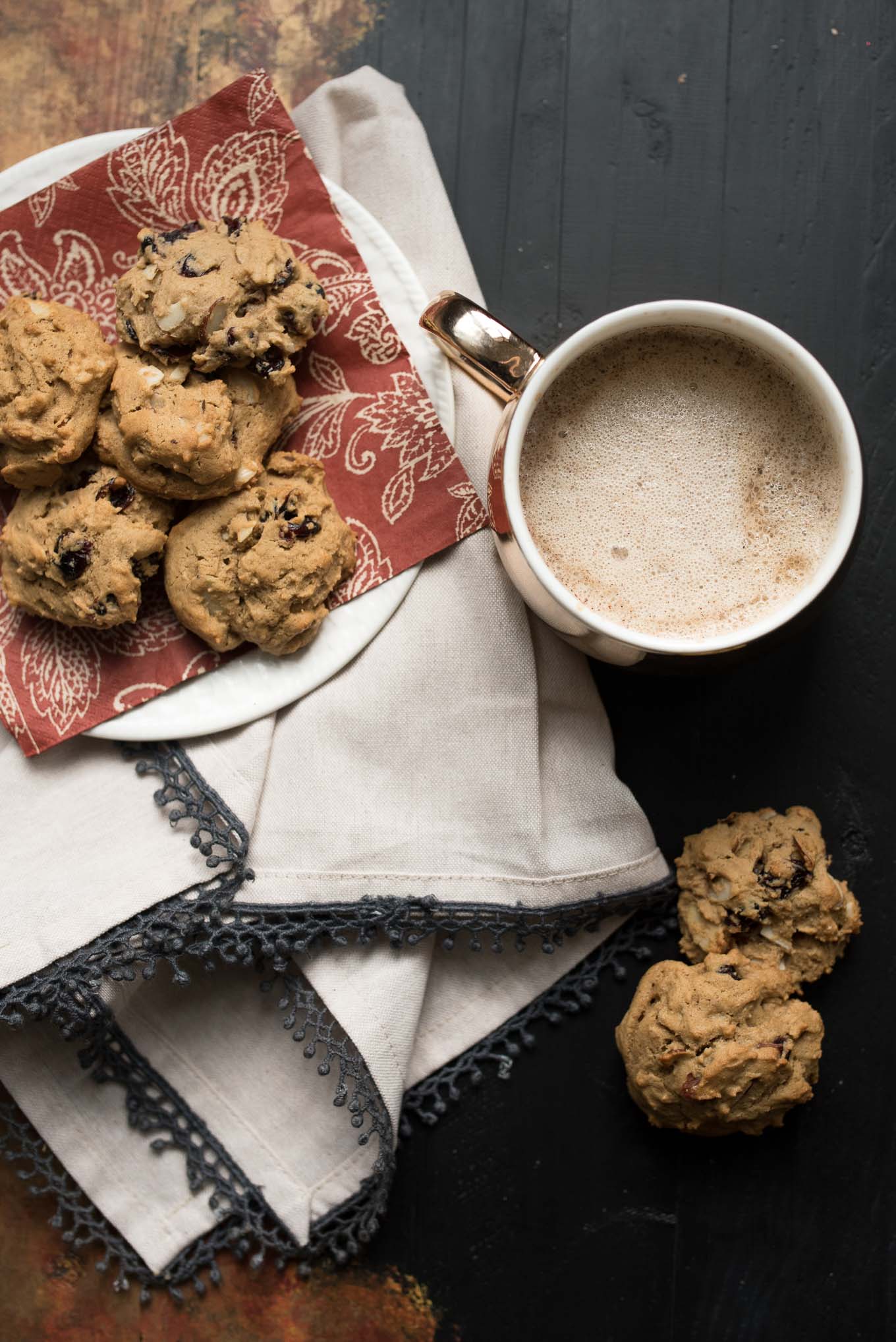 Cranberry Almond Spice Cookies- the perfect spiced cookie to dunk in your coffee. Not too sweet, but tons of flavor! #ad | 