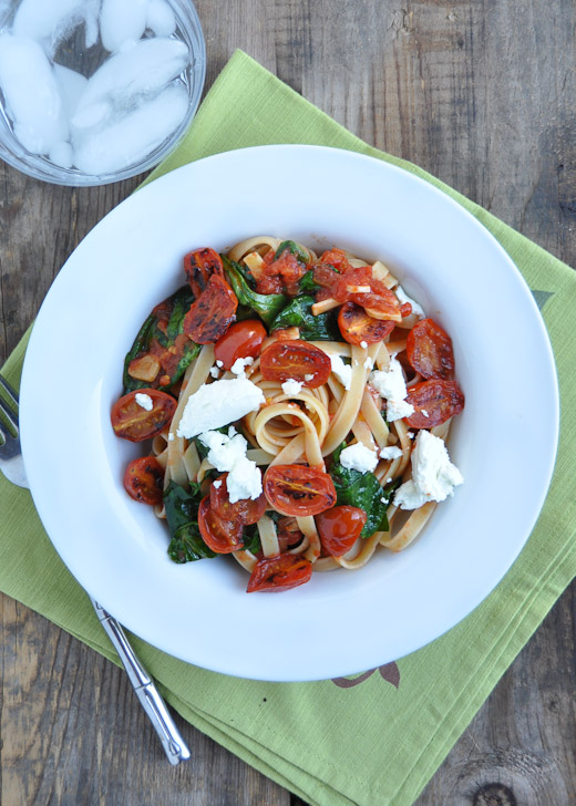 Fettuccine with Tomato, Spinach & Goat Cheese-4